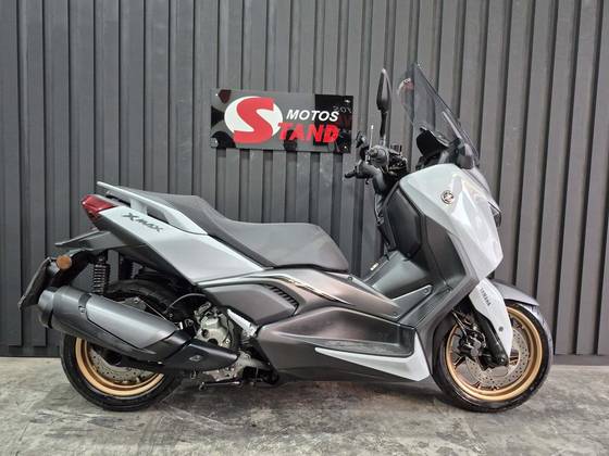 YAMAHA XMAX 300 CONNECTED ABS YAMAHA XMAX 300 CONNECTED ABS
